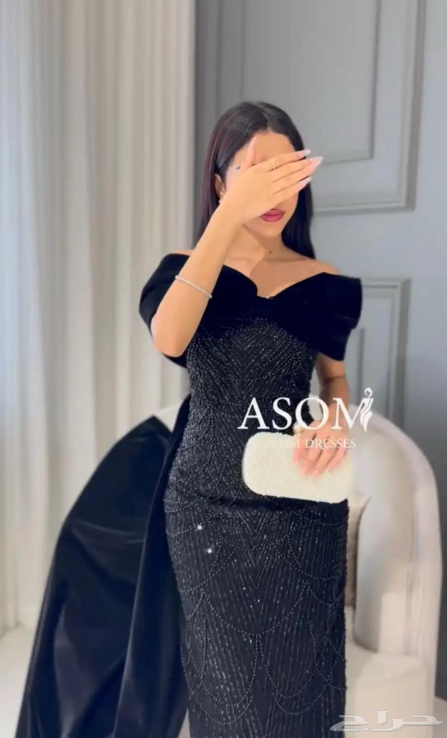 I bought it for 400, I'm selling it for 20064539698118914110