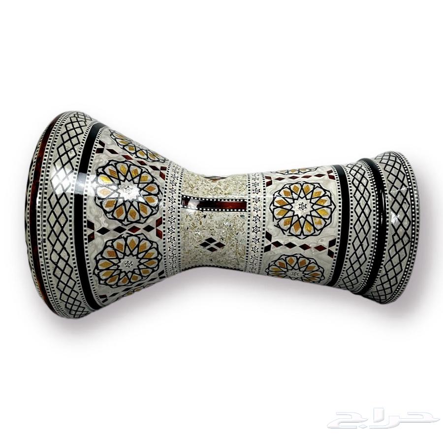 Egyptian Tabla with Shell64542628722946111