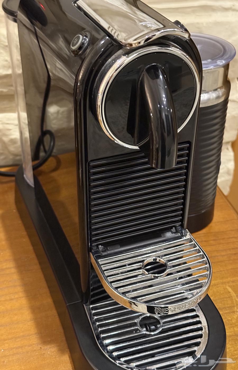 للبيع آلة نسبريسو أصلية مستخدمة Nespresso64535848118145111