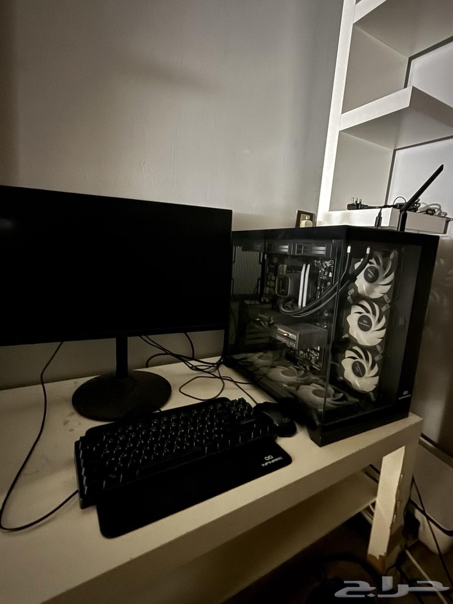 i1714000مع كامل ملحقاته للبيعpc 406064535694925569112