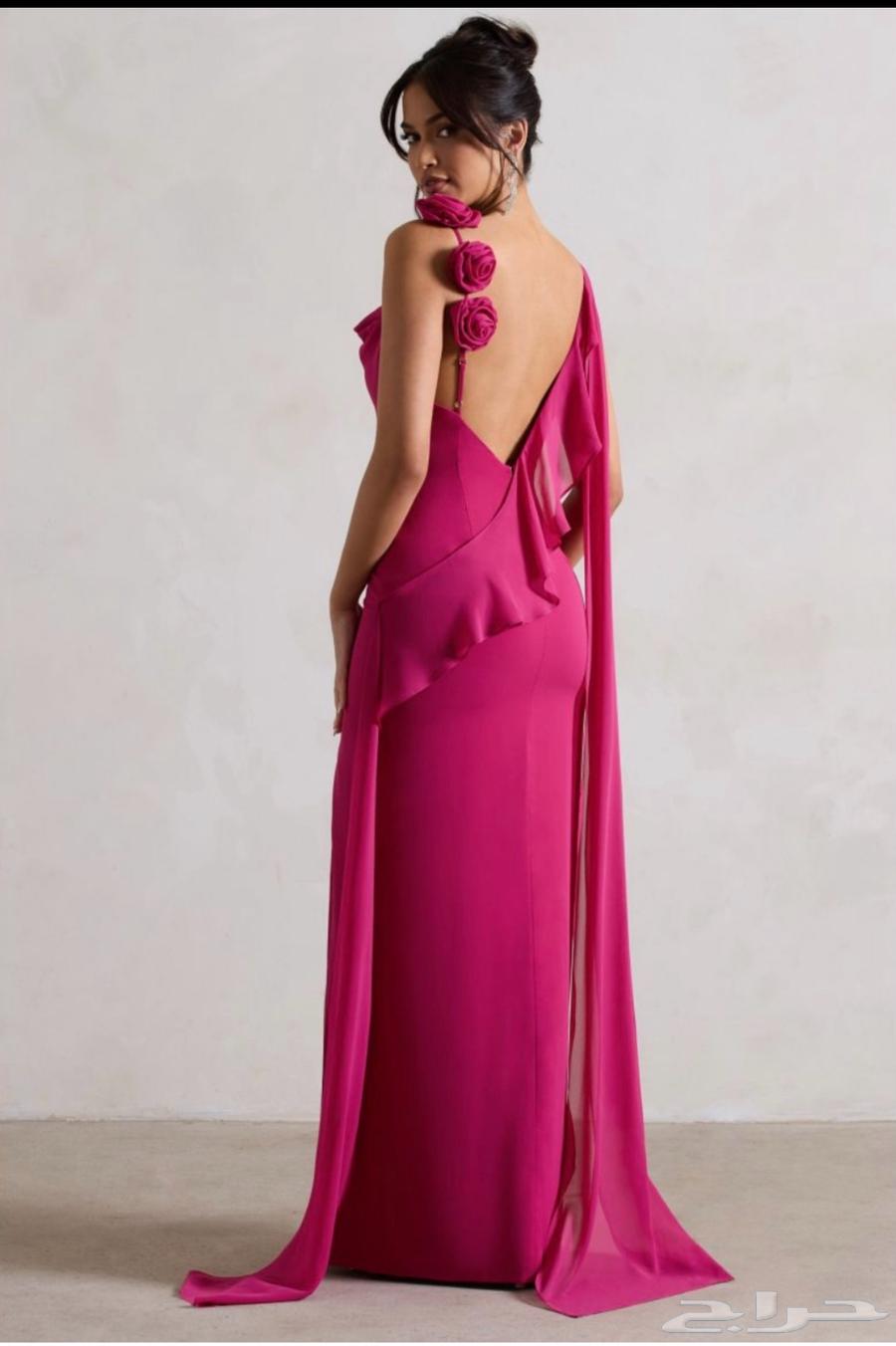 فستان نظيف جدا يلبس من سمول وميديم اخذته من فوغا64542006014978111