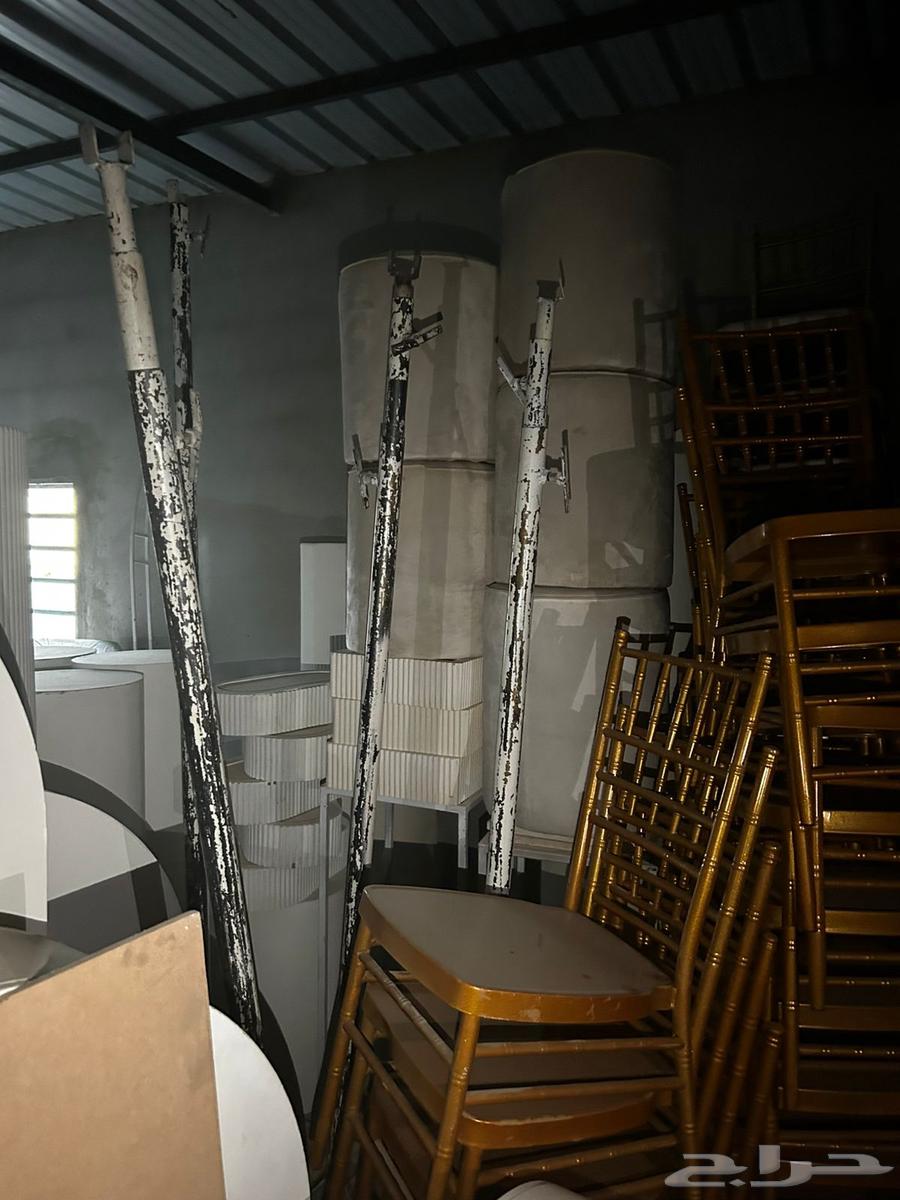 Complete Furnishings for Sale from the Koshats Project64539924639106111