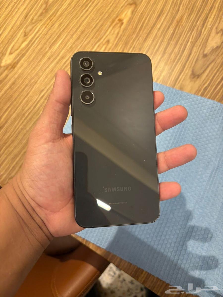 Galaxy A54 128gb 5g black color, never opened or broken64536252064769111