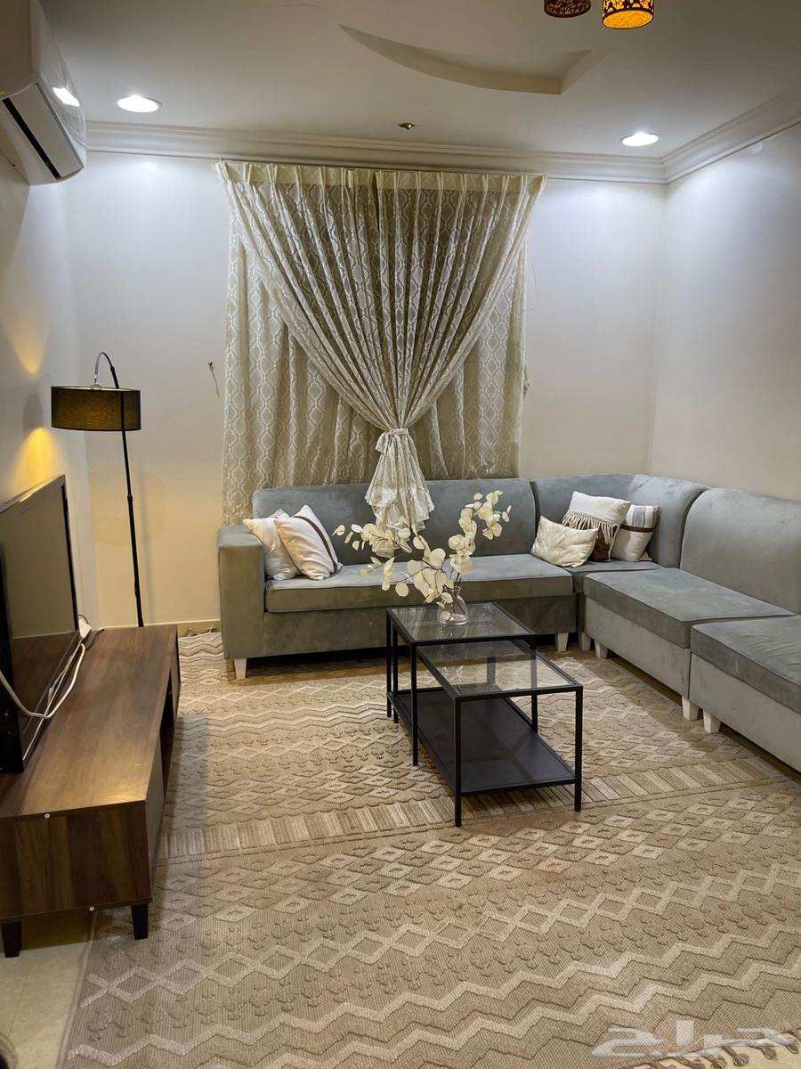 Complete living room furniture (sofas, cushions, and tables)64539613543554112