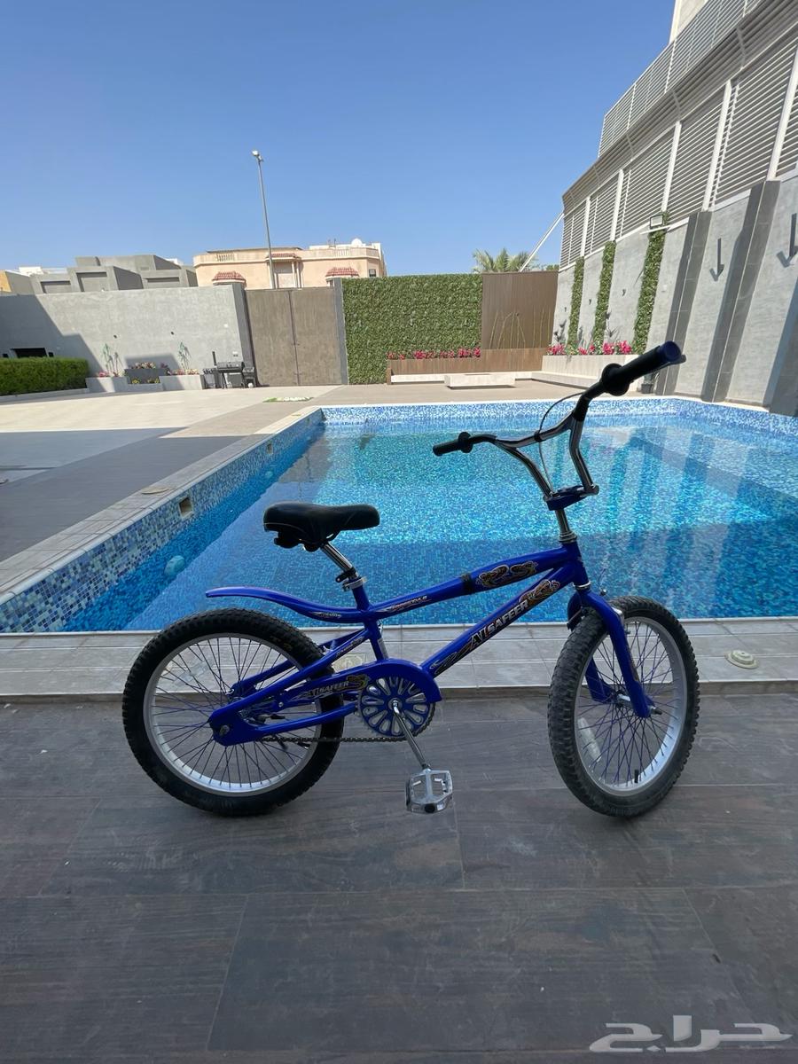 Blue Cobra bicycle, broken stand, clean, used for 5 months64538850517250110