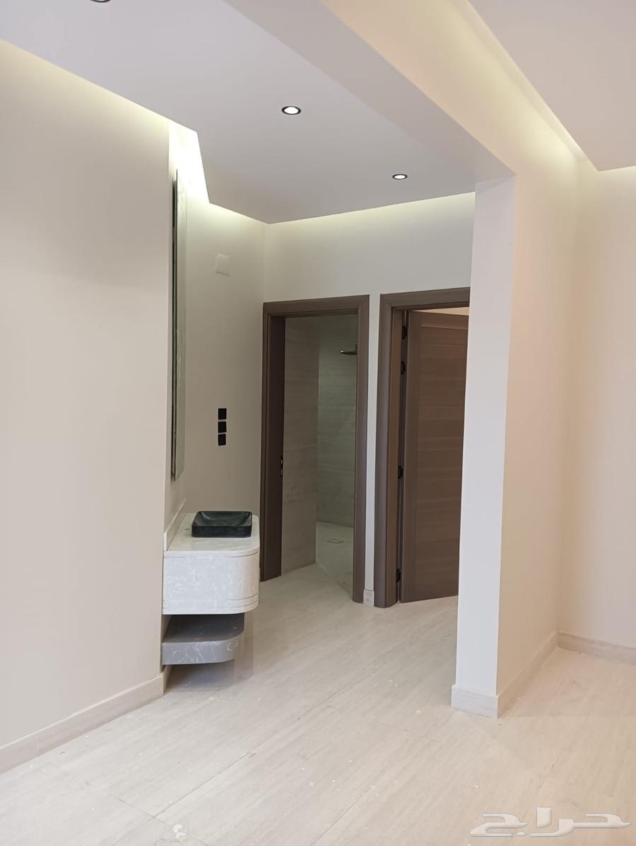 فلل روف وشقق ارضيه بمداخل سيارات64144637891330111