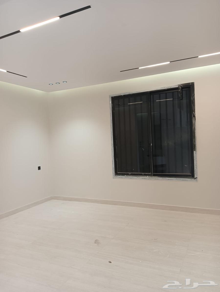 فلل روف وشقق ارضيه بمداخل سيارات64144637891330114
