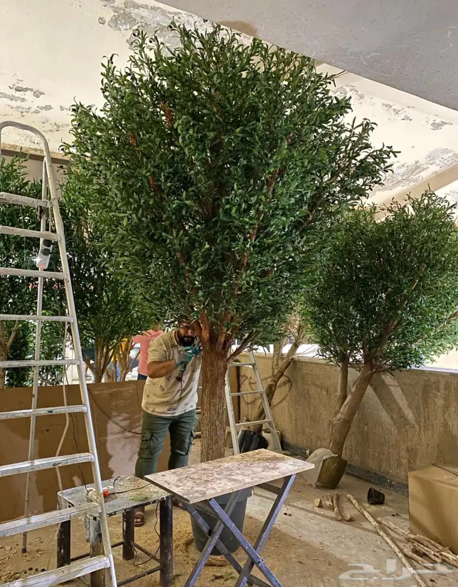 Artificial trees and fiber mirrors in all sizes64538092032897110