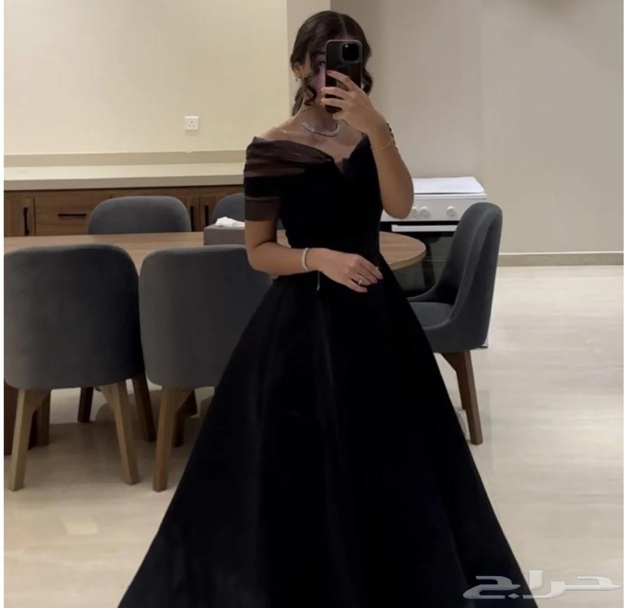 فستان لبسه وحده مافيه اي شي جديد سعر البيع 20064542700346498110
