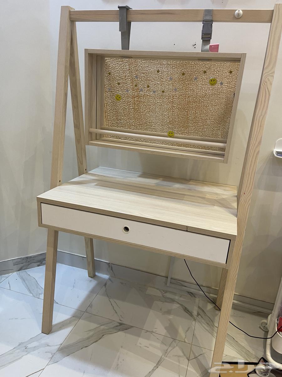 تسريحه ومكتب للبيع64538373678465113