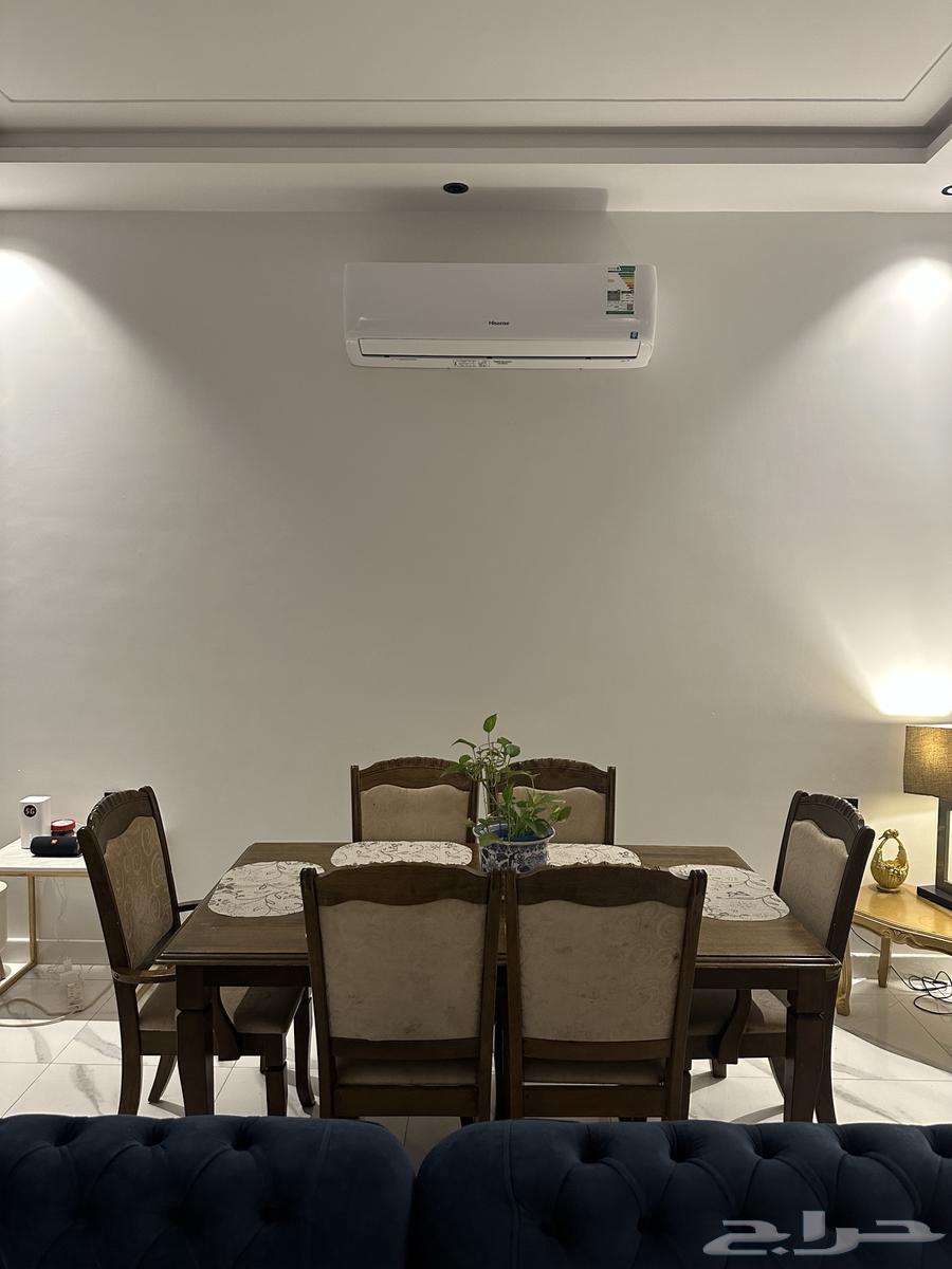 Absolute 6-Person Dining Table64542415832962110