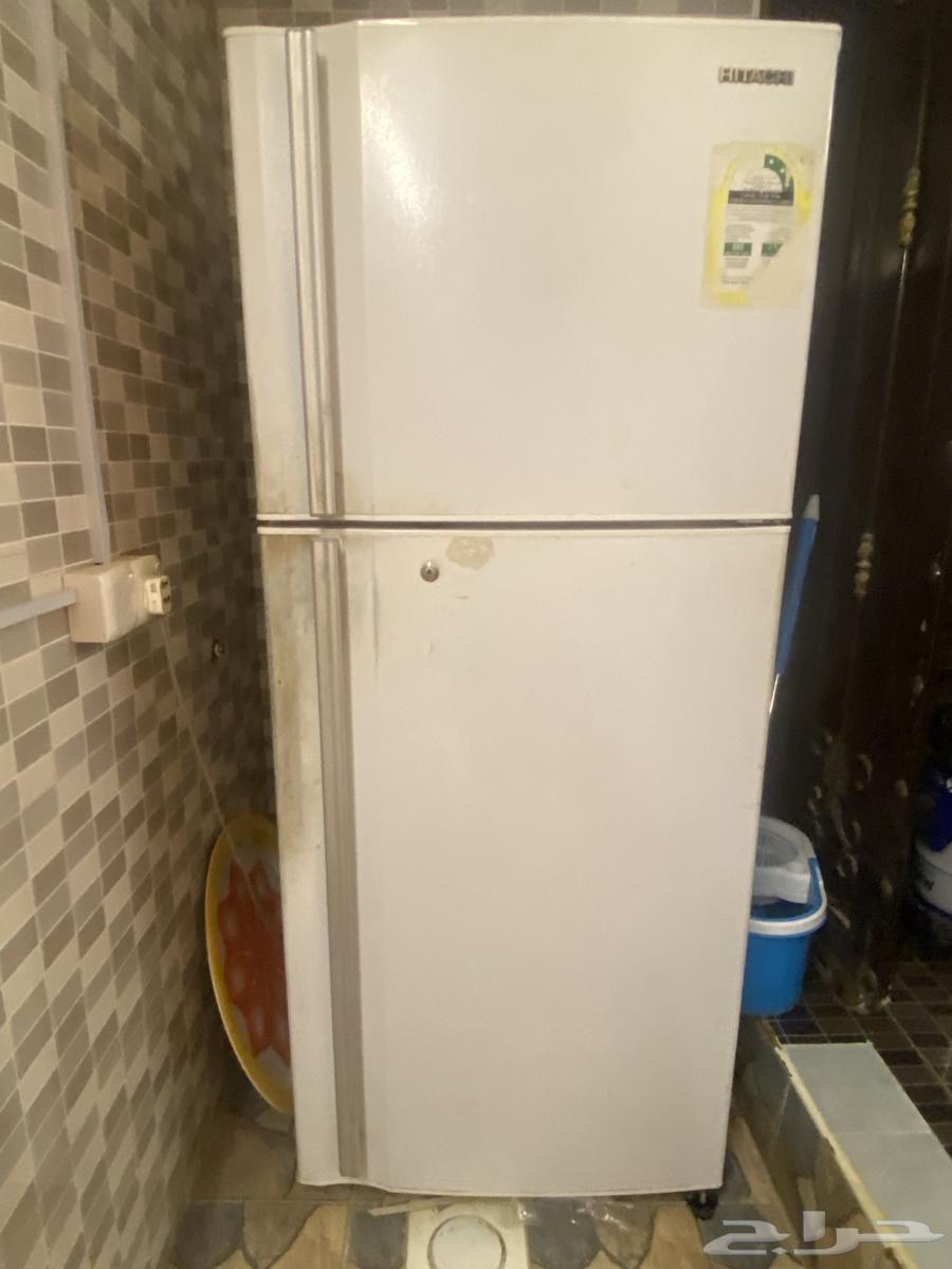 ثلاجه هتاشي جميله جدا ونظيفه خاله من المخوش والظربات تبريد64541165348481113