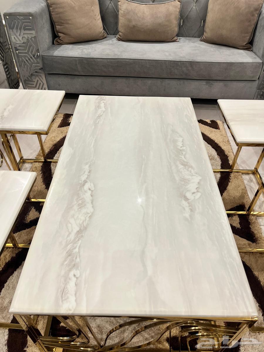 Semi-new tables 600 SAR64540496089218111