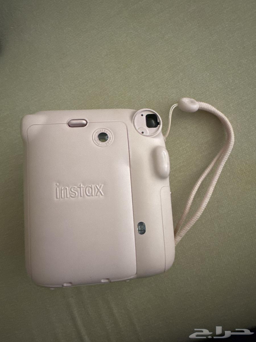 Instant camera64535118836609111