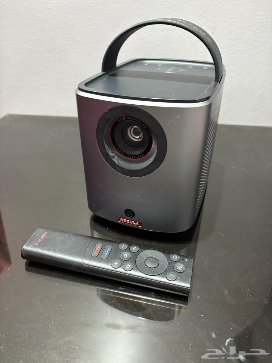 Excellent condition, very little used projector, excellent quality64543012102273114