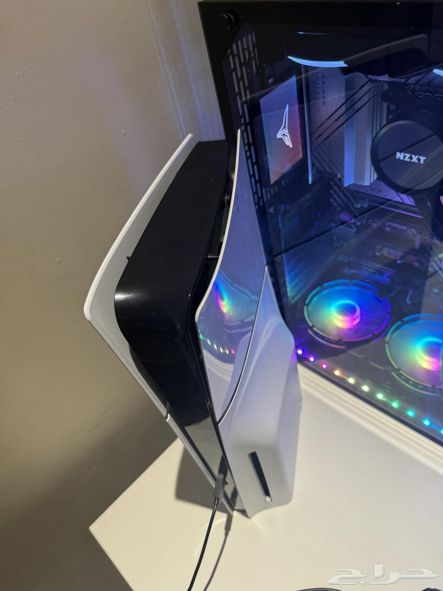 سوني 5 سليم مدخل شريط - تم البيع ودفع العموله64536711270531113