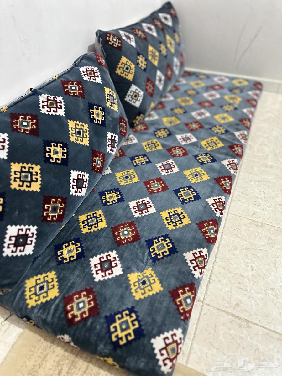 Floor session64543634291458110