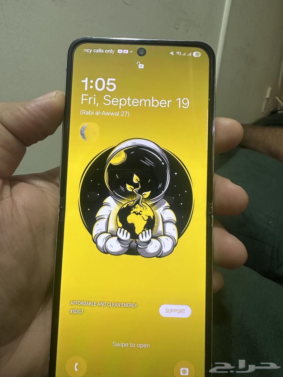 سامسونج فليب جديد استعمال بسيط جدا64535364724739114