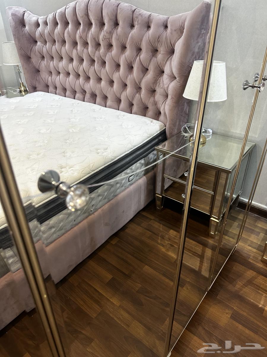 غرفة نوم مع المرتبه64542913076737111