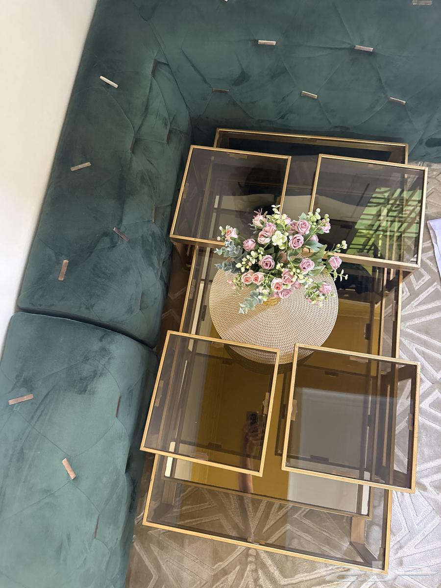 طاوله بملحقاتها64539130239106111