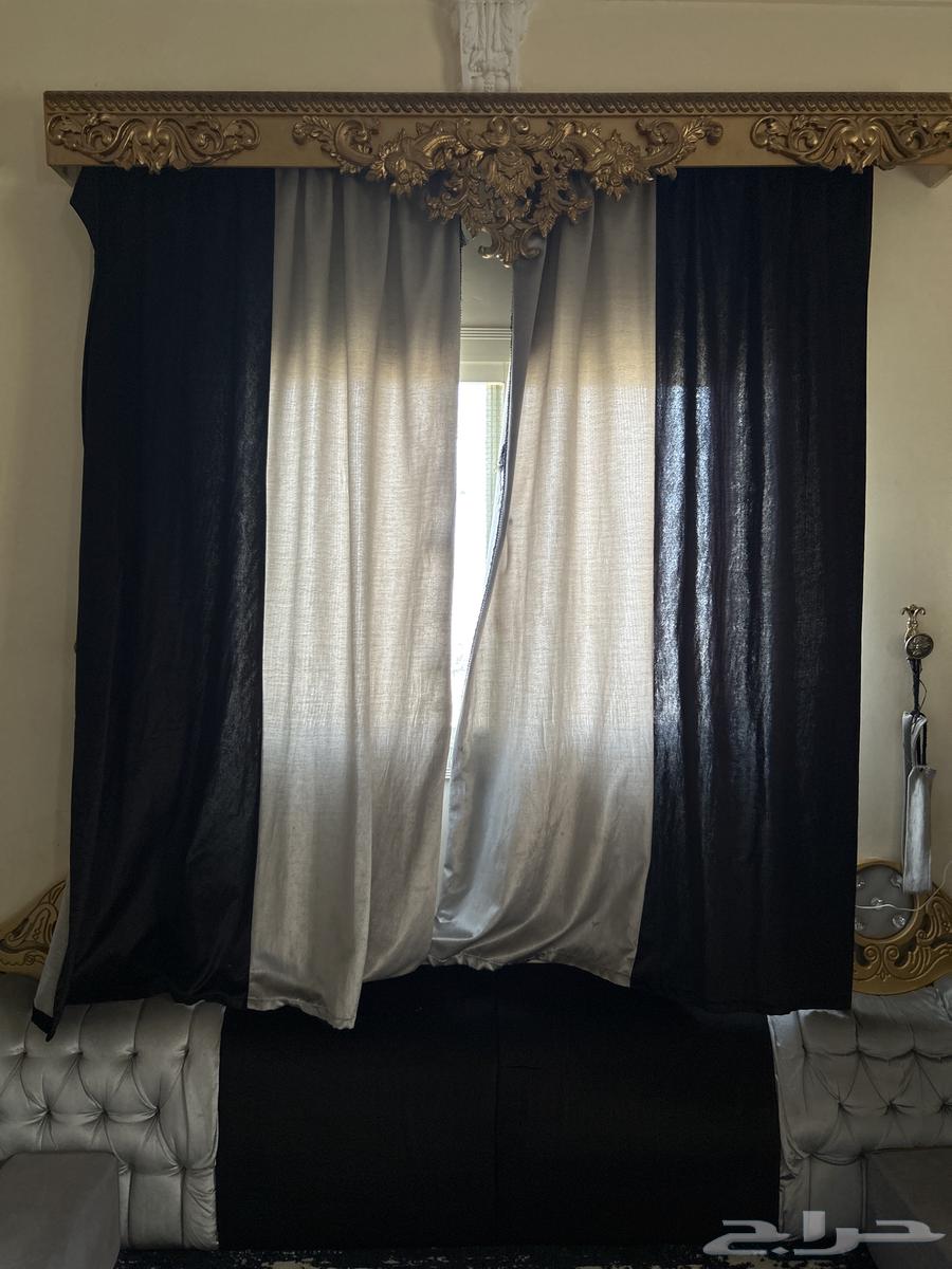 مجلس كامل للبيع جديد 3 ستائر و3 ثريات و مساند ومراكي64539754051842111