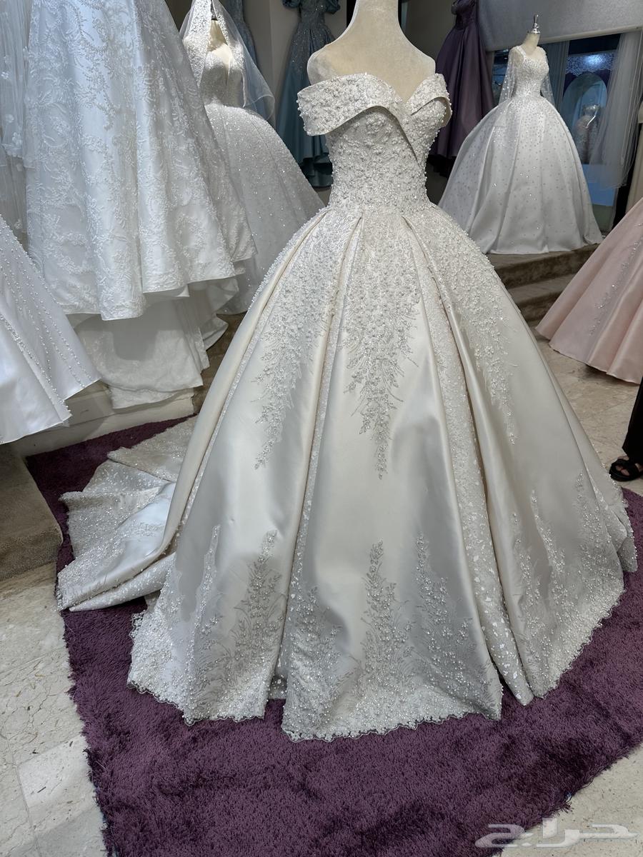 فستان زفاف لبس مره وحده مع الطرحة والجيبون64535848103938110