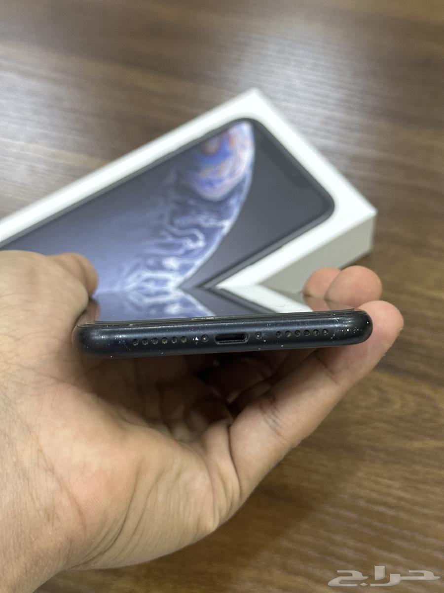 iPhone XR 12864535380715138113