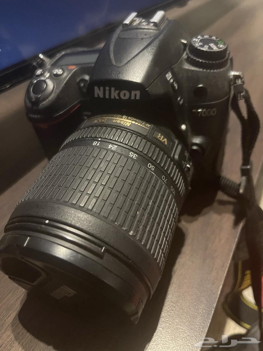 Nikon D7000 Camera with Four Lenses and Nikon Flash and Memory64543337516290110