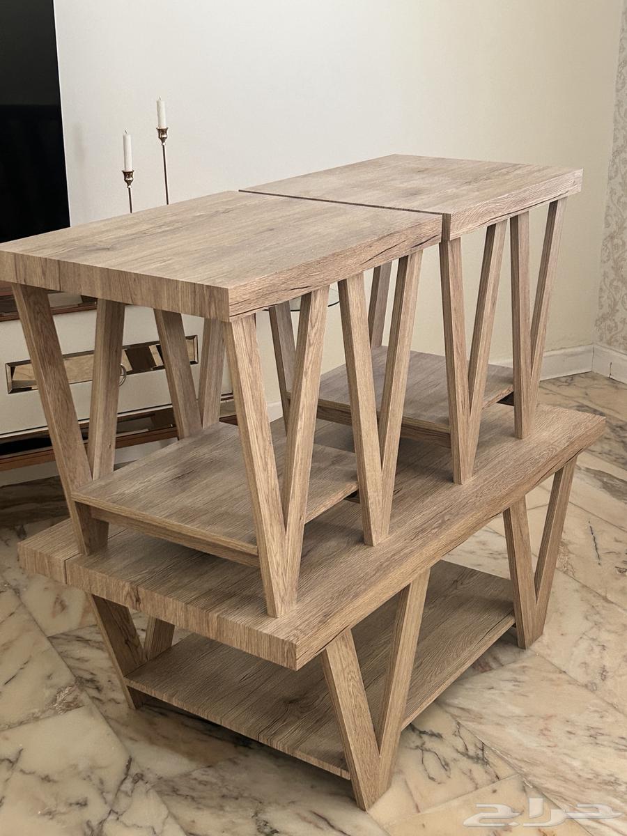 طاولة خشبيه64538958292481112