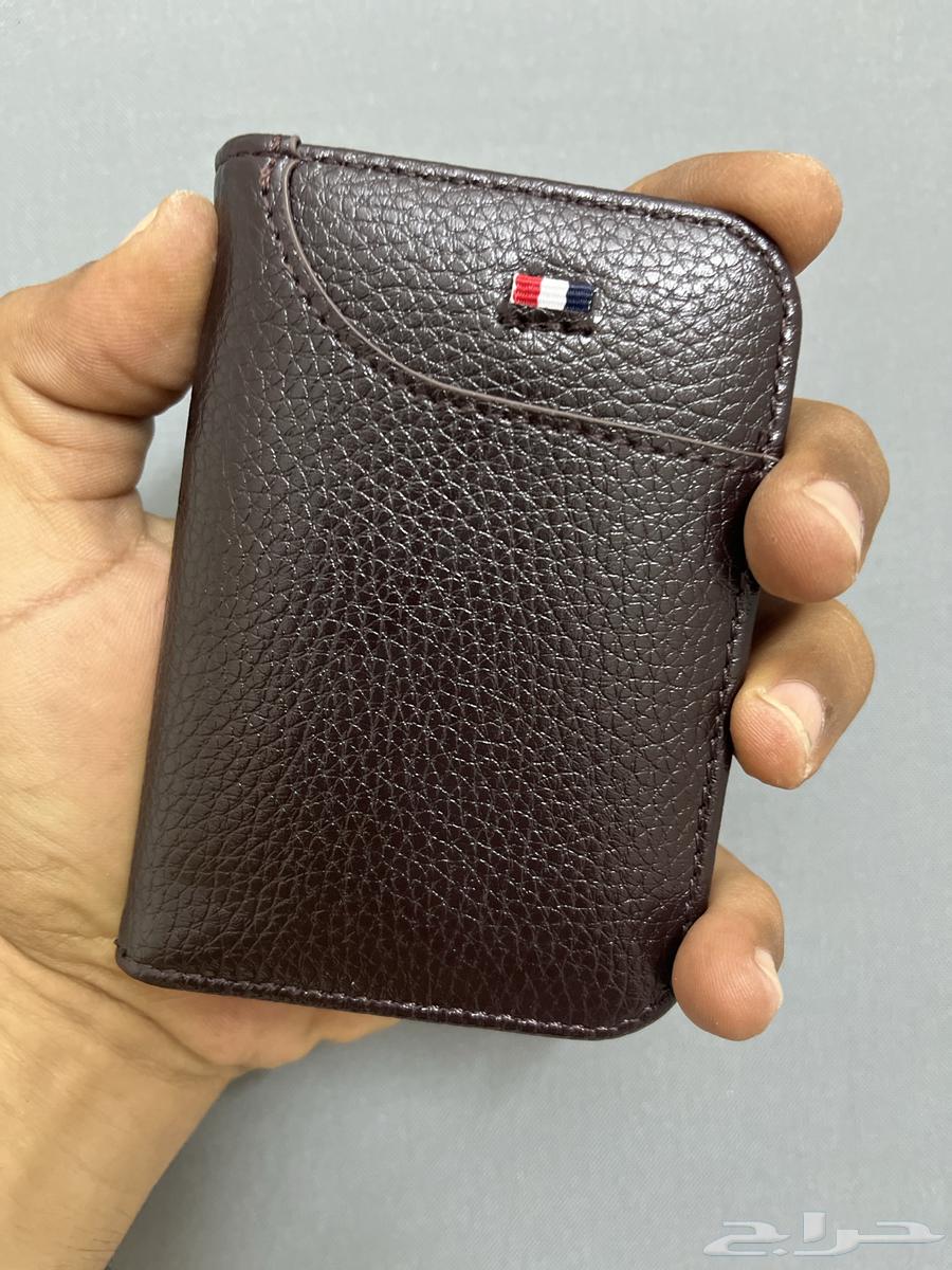 محفظة بطاقات جميلة باللون الكوفي64536362511489110