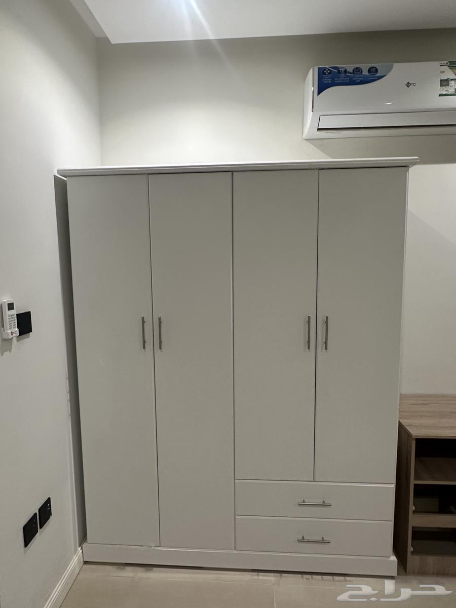 دولاب و مكتب زاوية للبيع64538541977730110