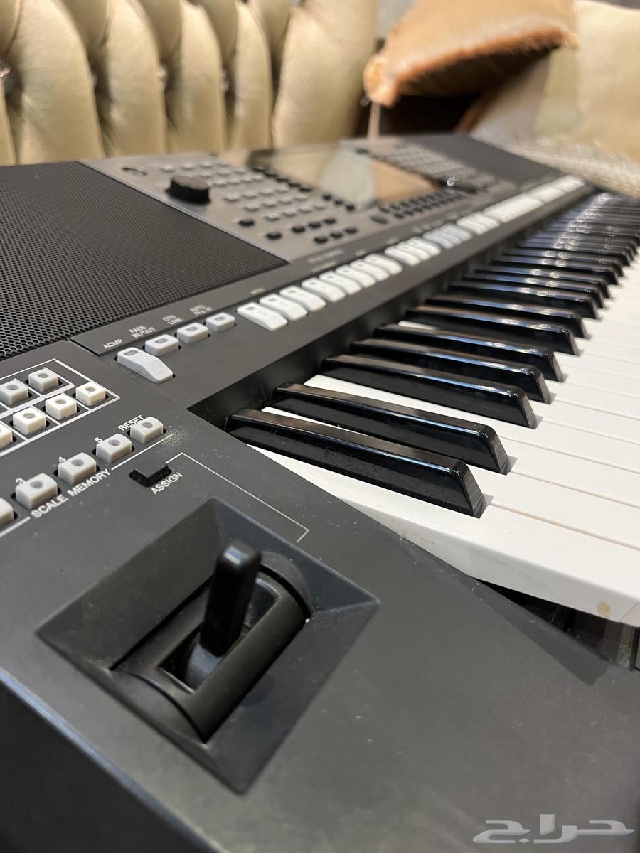 اورق ياماها 3000 للبيع منزل عليه برنامج إيقاعات وأصوات صولو64540666723202111