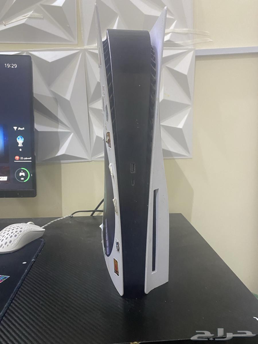 سلام عليكم اعرضلكم سوني 5 النسخة العادية نضيفه64541721443202113