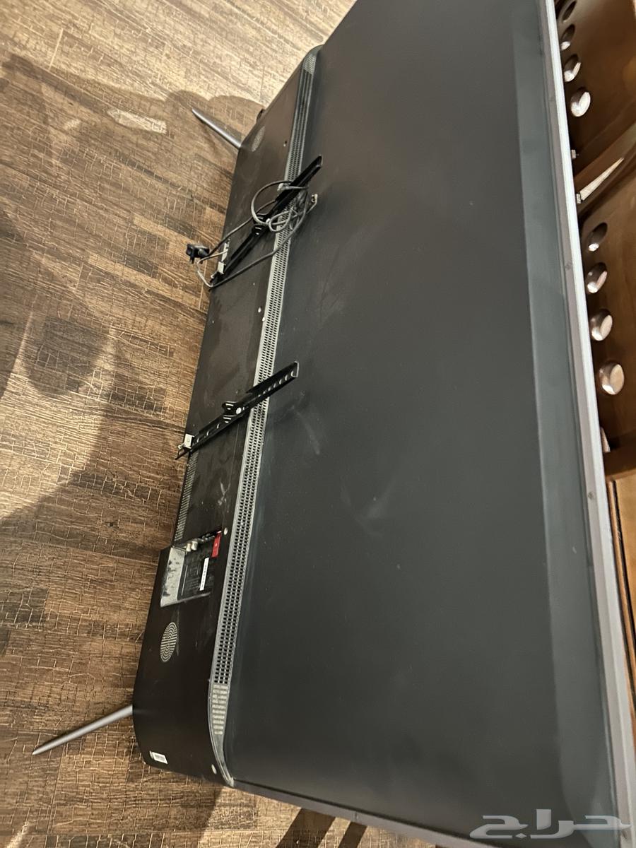 تلفزيون هاير 75 بوصه شغال و كل شي بس الشاشة مكسورة64541721506818110