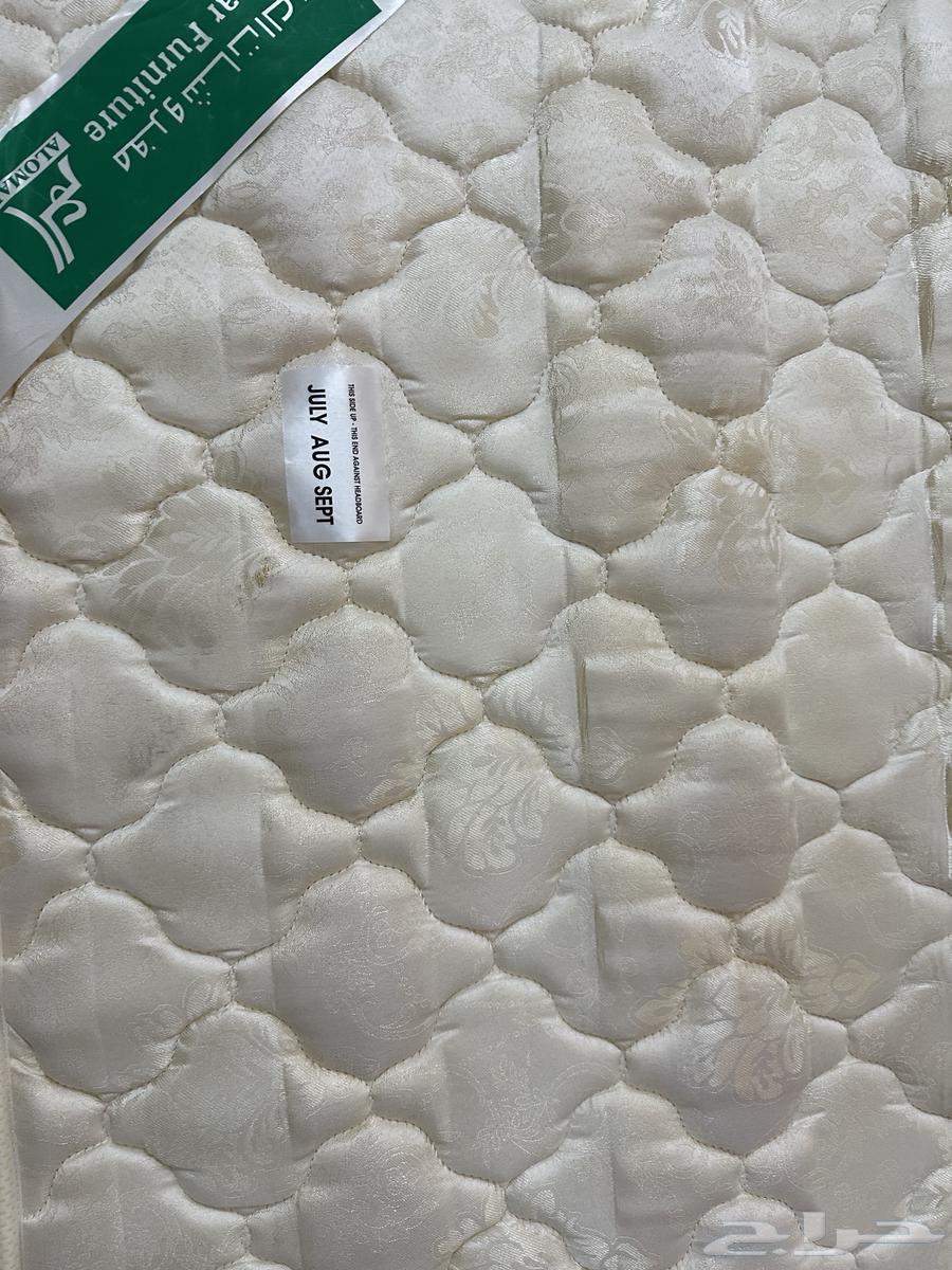 مرتبة شبه نظيفة مقاس كينغ64537449716483111