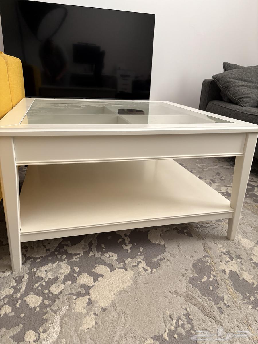 Table64542899015682111