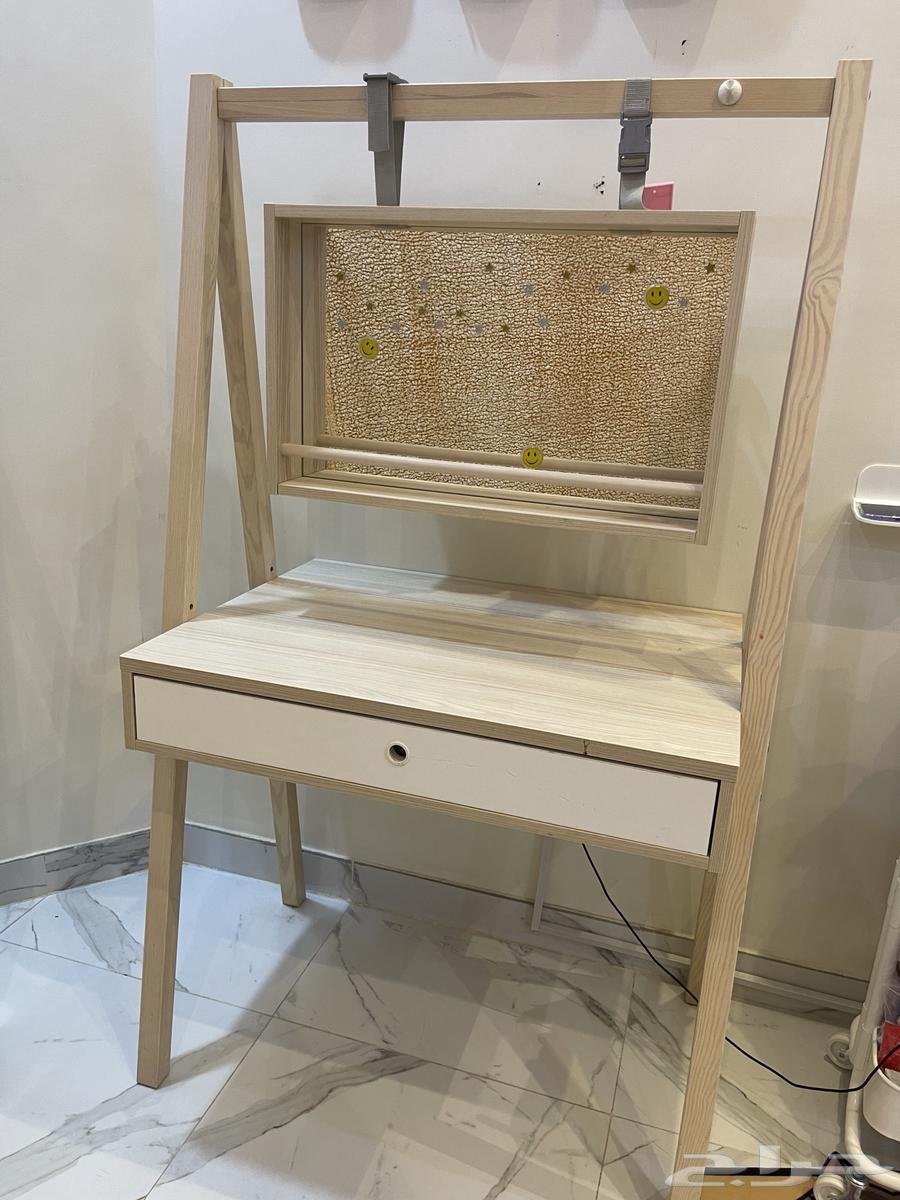 تسريحه ومكتب للبيع64538373678465110