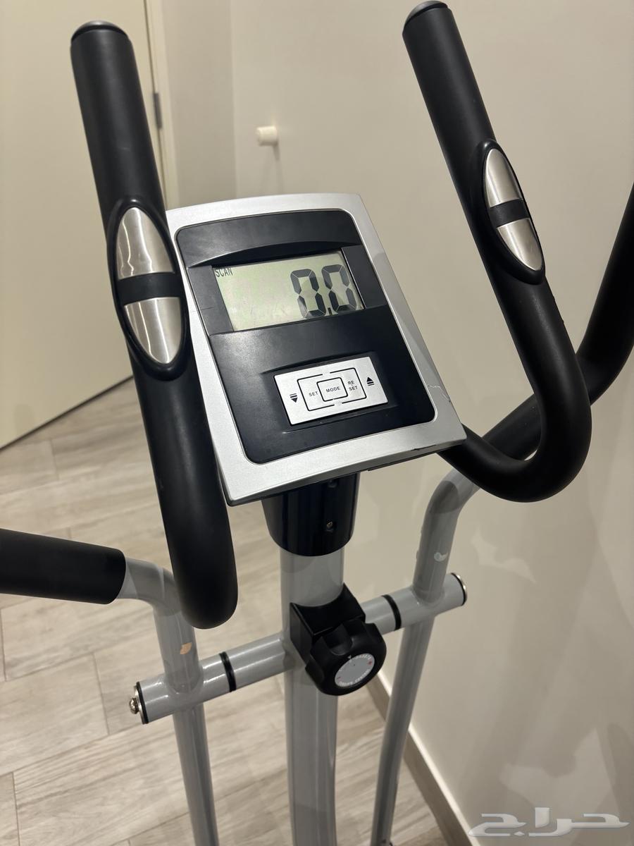 Semi-new Orbitrac device used for exercises, sports and fat burning64537993909633113