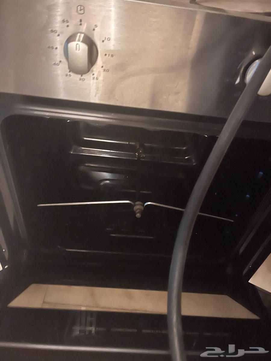 فرن عرضه 60 في 60 صناعه ايطاليه من شركه nardi نظيف وممتاز64540138502913112