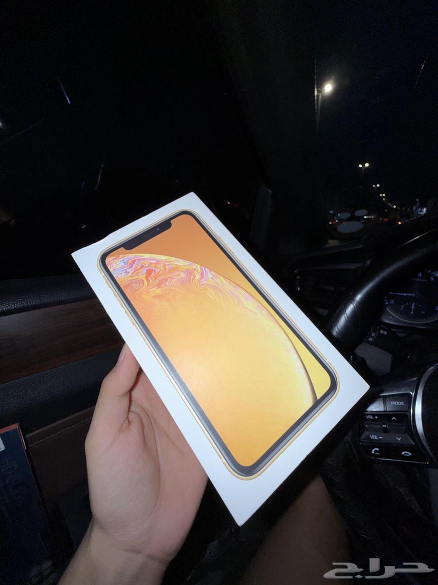 iPhone XR 12864541193703683113