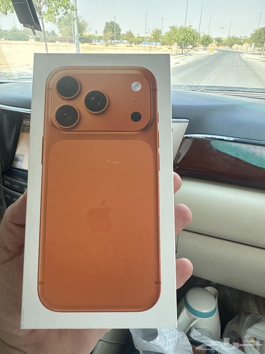 موجود ايفون برو 256 و وبر مكس 25664538148500610110