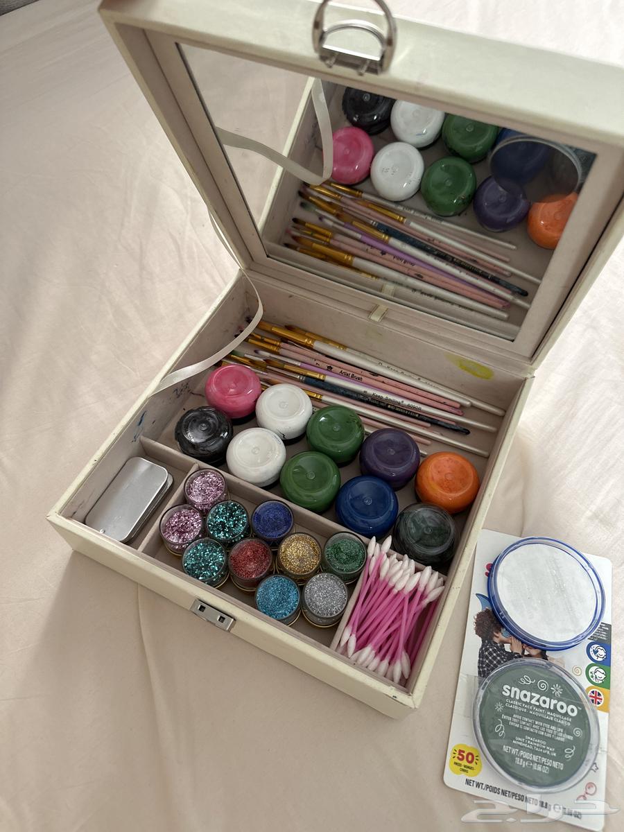 الوان رسم على الوجه رسم اليوم الوطني64537296003457114