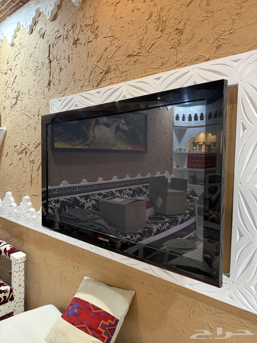 مشيب كامل متكامل مع تلفاز للبيع64541321447299111