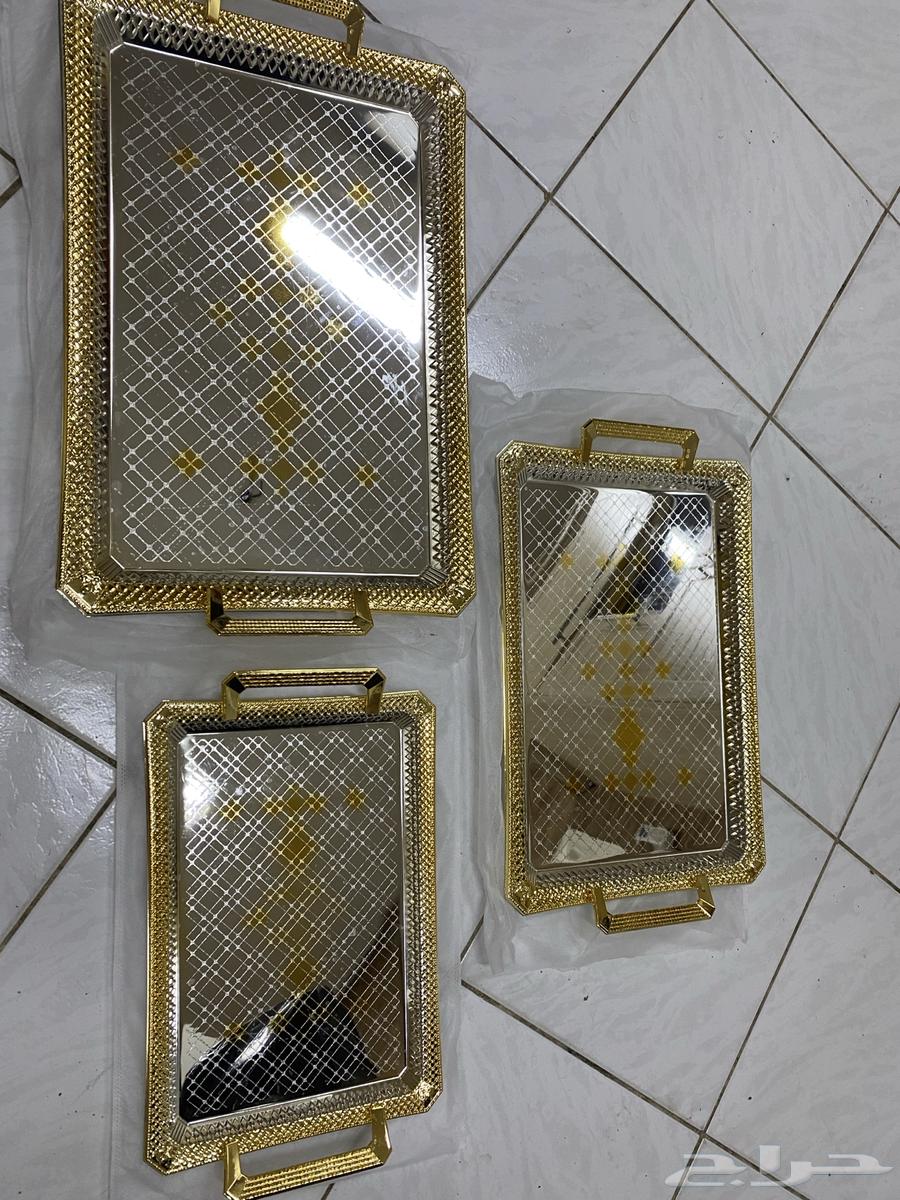 Serving Trays, Pitchers, Jugs64541650959875110