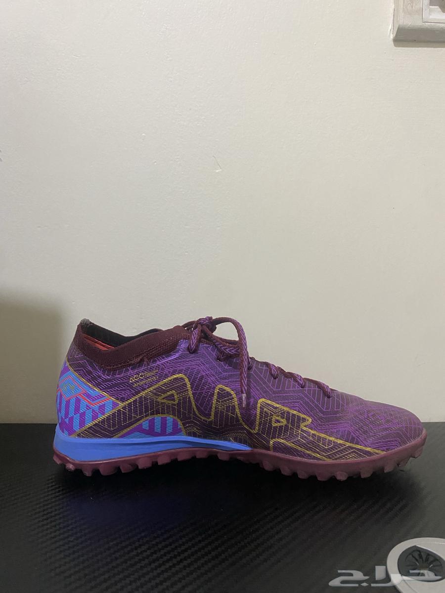 جزمه نايك و انتم بكرامه (اصليه و ارخص سعر بي السوق)64540893516546111