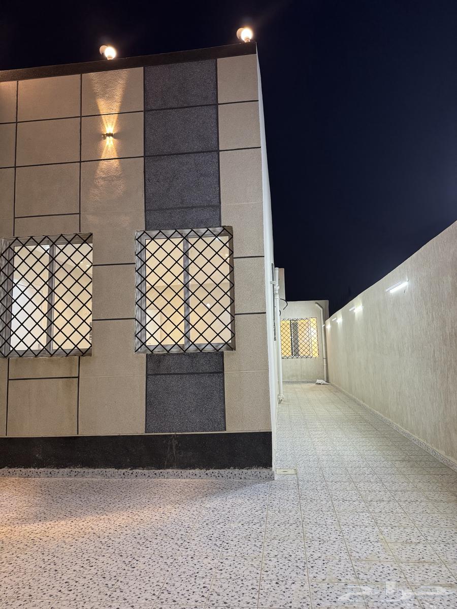 A building located in Al-Bahaita, Al-Quds Al-Iskan neighborhood64144641441154112