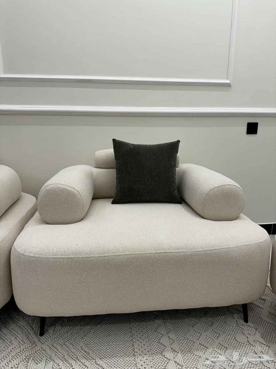 كنبتين للبيع جديده ماناسبت صالتي64535555277441112