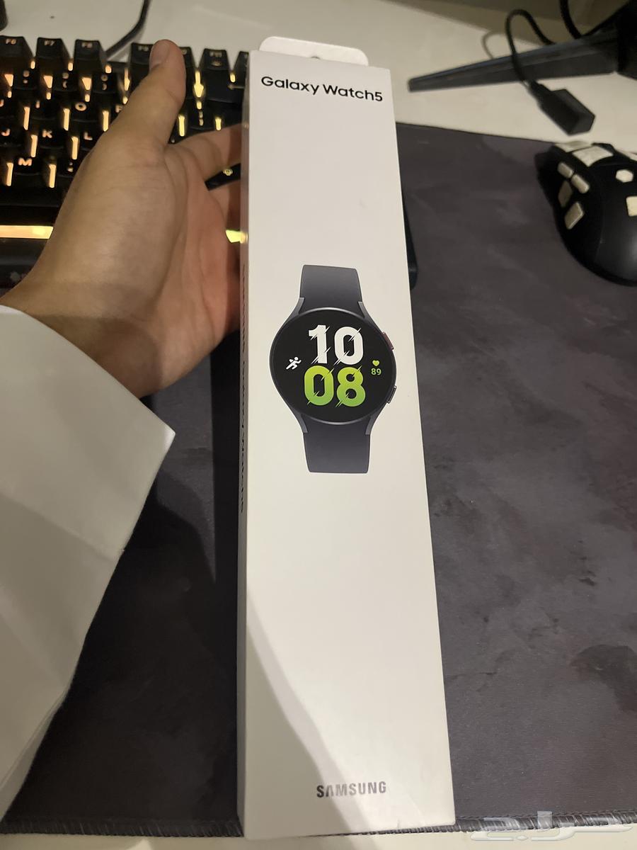 Samsung Galaxy Watch 5 almost new with box64540510251521110