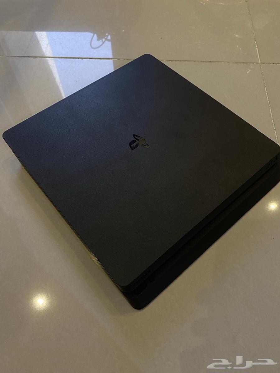 Sony 4 Slim hacked with over 100 games included and two controllers64538850438145113