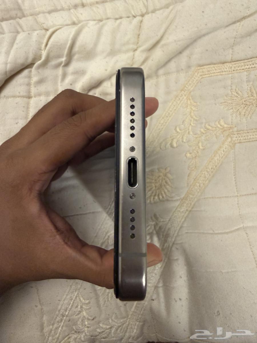 للبيع ايفون 15 برو ماكس 25664539429101185112